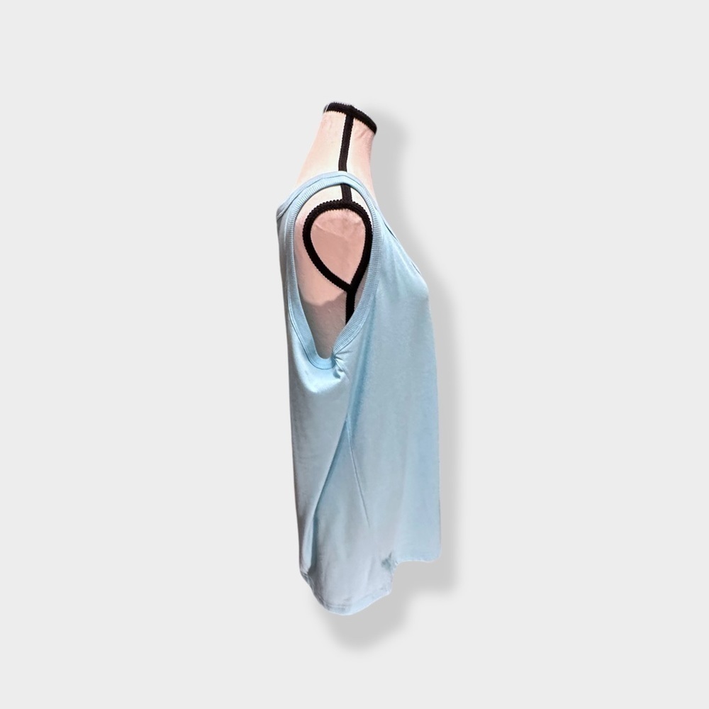 🆕 NWT Women’s 0 Torrid Sky Blue Signature Girlfriend V Neck Tank Top 0 L 12 - Picture 6 of 8